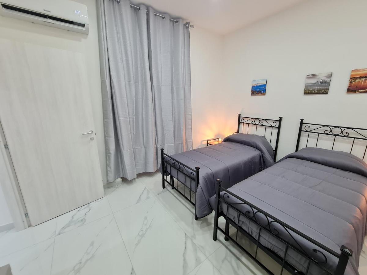 Lumacors House Bed & Breakfast Naples Luaran gambar