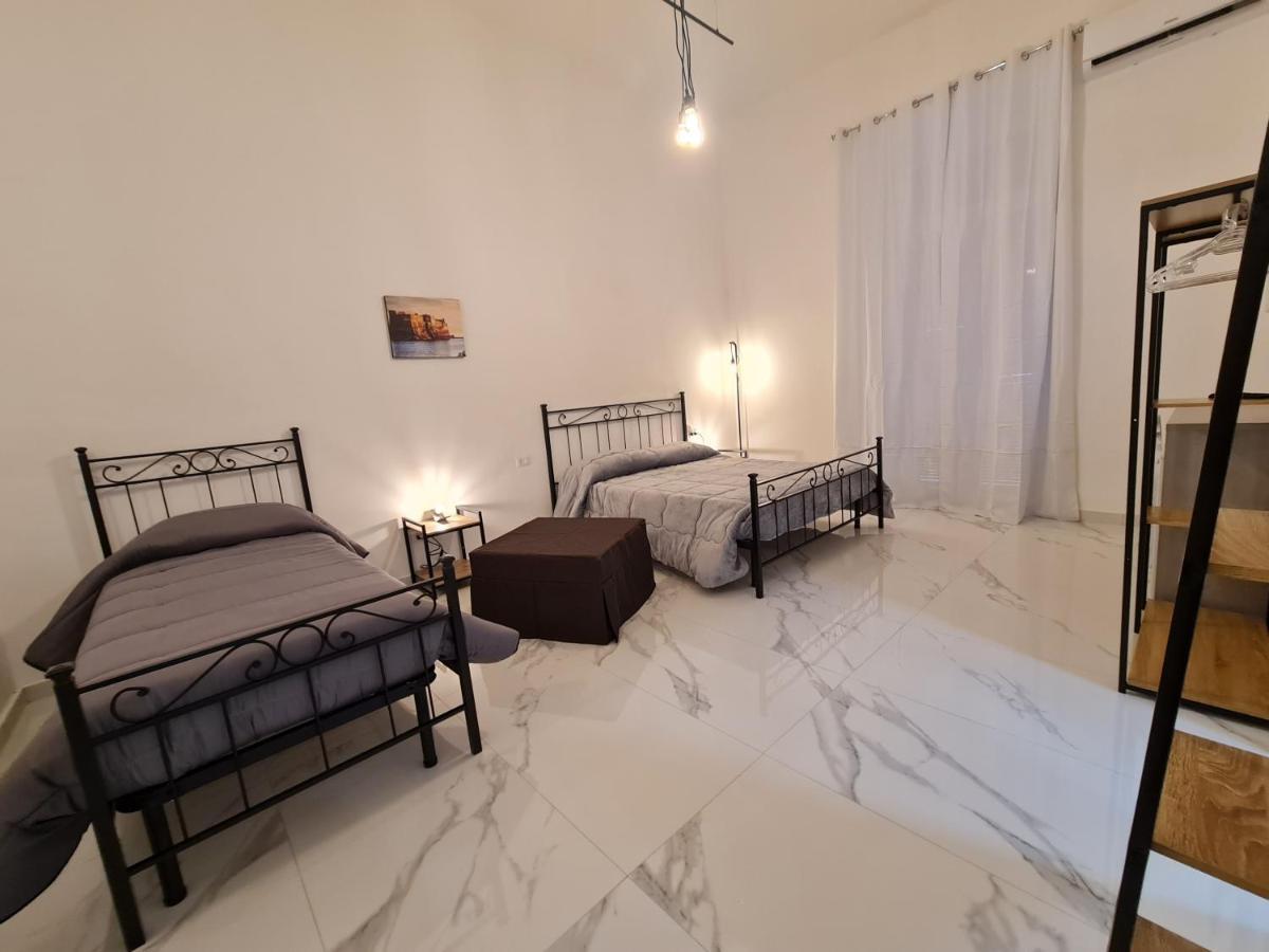 Lumacors House Bed & Breakfast Naples Luaran gambar